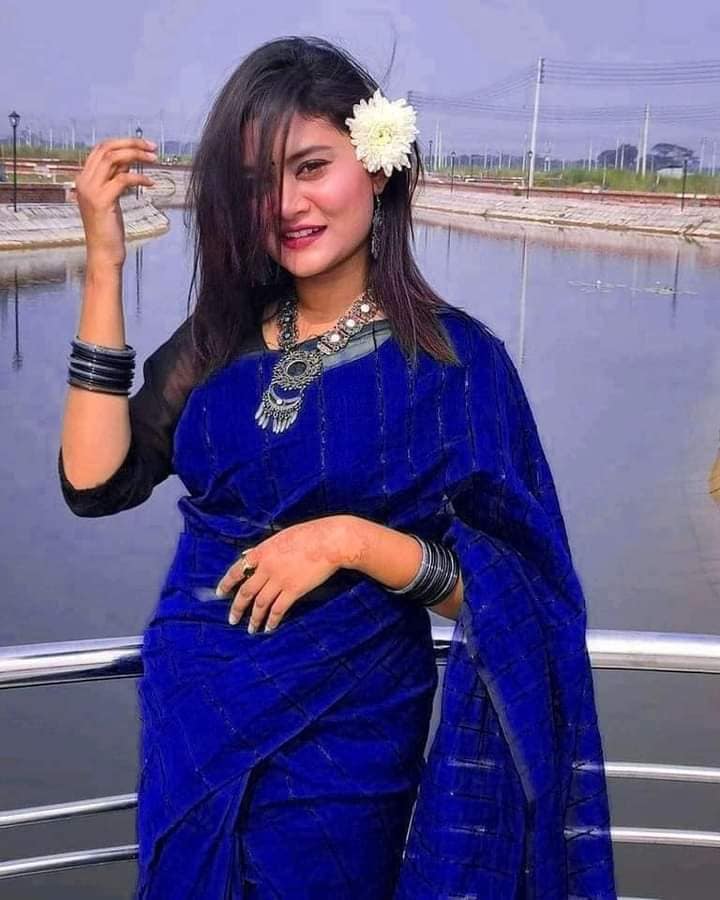 Women Solid Blue Sari For Wedding and Holud